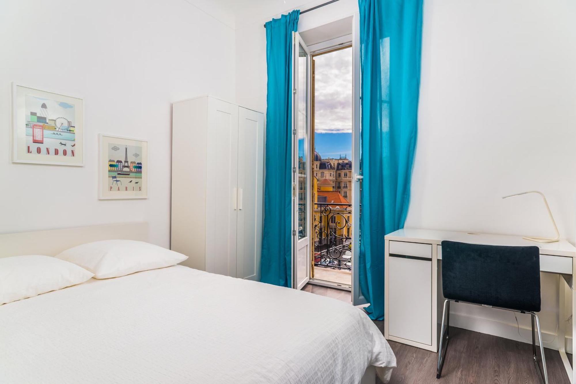 Modern 2-Bedroom City Center Apartment Ницца Экстерьер фото